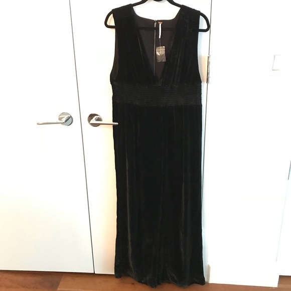 NWOT Free People “These Days” Velvet Jumpsuit - Picture 3 of 7